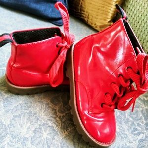 Red toddler shoes